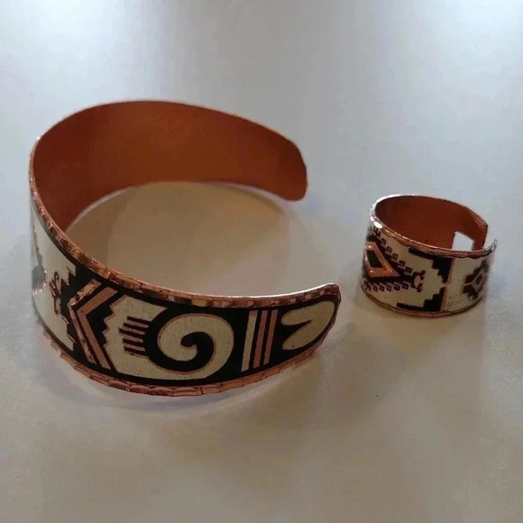 Native American Bracelet and ring set - Picture 8 of 9